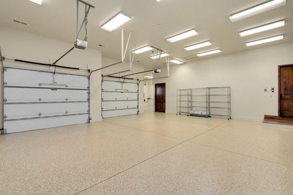 Pineywoods Overhead Door