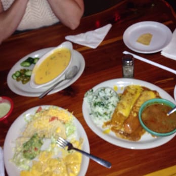La Brisa Mexican Bar & Grill - Quest. Acapulco platter. - Mexican Near Me - Bacliff, Texas