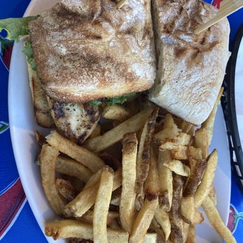 Fire on the Mountain - Straight up chicken sandwich is a little dry for me but the fries is crispy. - Barbeque Near Me - Portland, Oregon Fire on the Mountain - Straight up chicken sandwich is a little dry for me but the fries is crispy. - Barbeque Near Me - Portland, Oregon