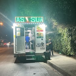Taqueria La Guadalupana - Food truck, exterior, business front