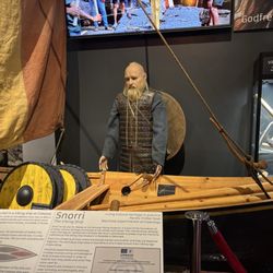 Solvang Viking Museum - Ship display