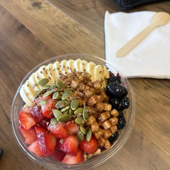Pure Squeeze Juice Bar - Juice Bars & Smoothies Near Me - San Diego, California