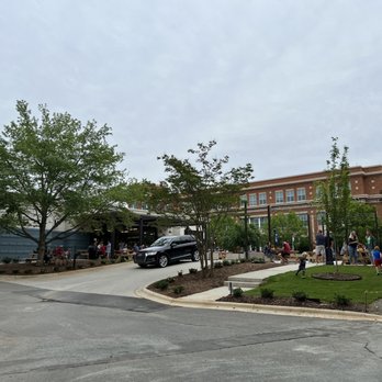 760 Craft Works - Outside Patios - Breweries Near Me - Huntersville, North Carolina 760 Craft Works - Outside Patios - Breweries Near Me - Huntersville, North Carolina