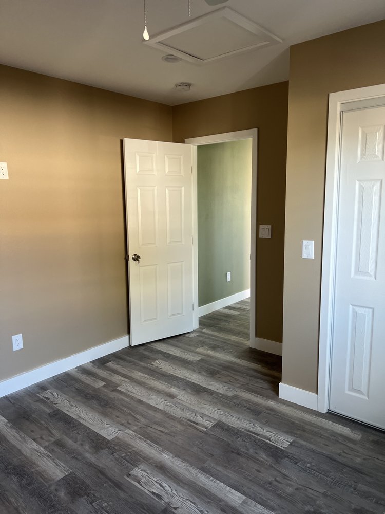 Slide of Lake House Builders