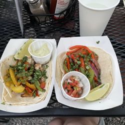 Tacos Al Corazon - Chicken and veggie tacos on corn