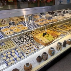 Sur - Argentine Bakery - Bakery shelf selections