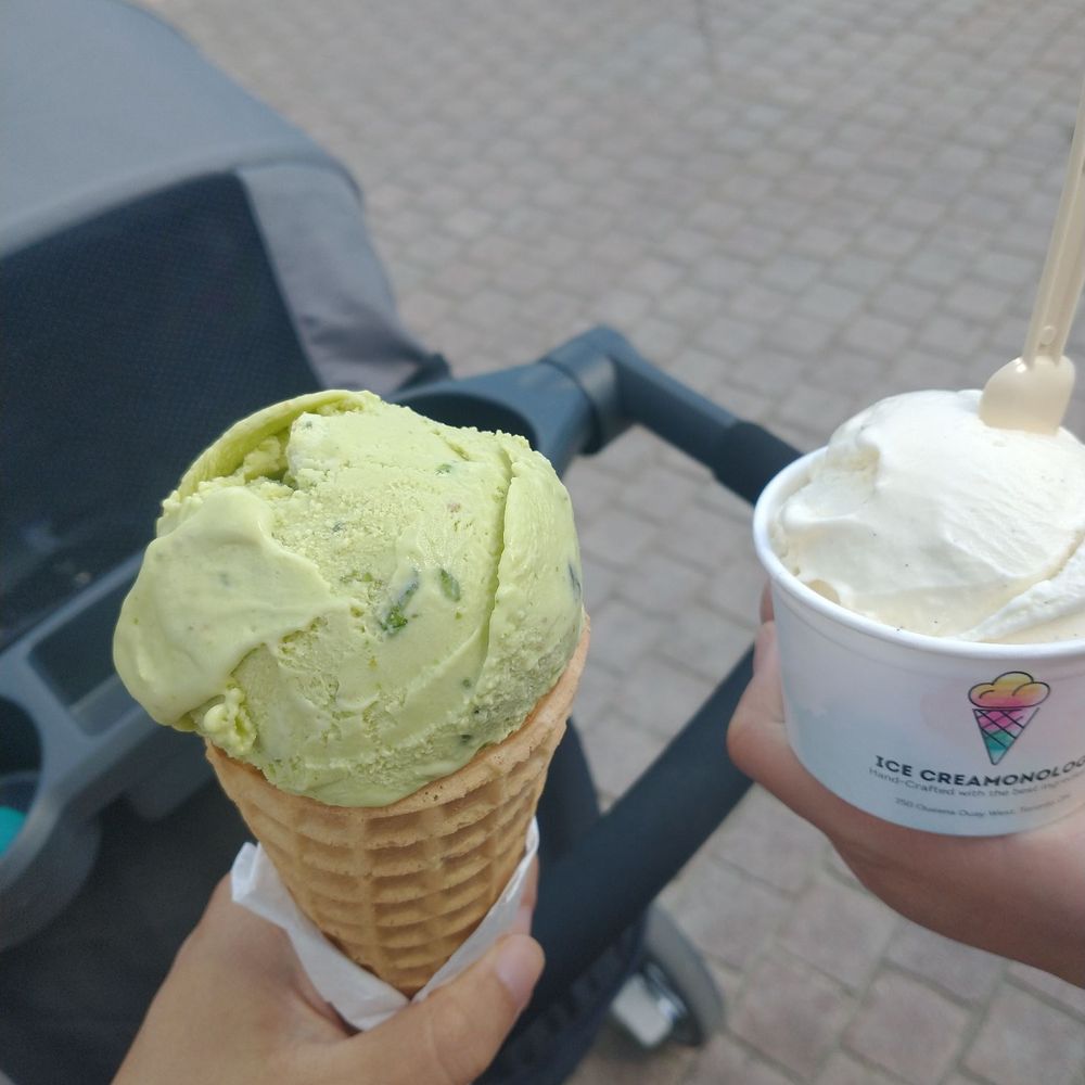 Pistachio waffle cone, Madagascar vanilla Pistachio waffle cone, Madagascar vanilla