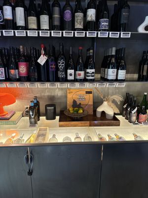 Housebar Navy Yard by null