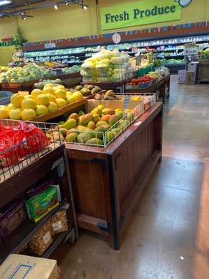 Saraga International Grocery by null