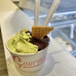 Gourmet Gelato and Coffee - Pistachio and dark chocolate- great combination