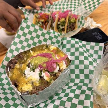 Chatos Tacos - Mexican Near Me - Henderson, Nevada