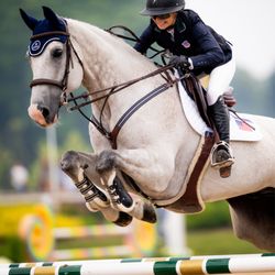 Hunter's Edge - Zeppelin Blue & Grace W