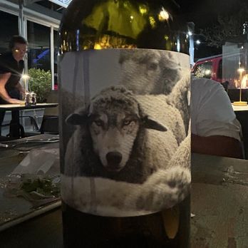 Riverwalk Cafe & Oyster Bar - Wine - Seafood Near Me - Stuart, Florida