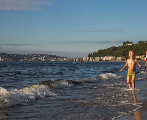 Alki Beach by null