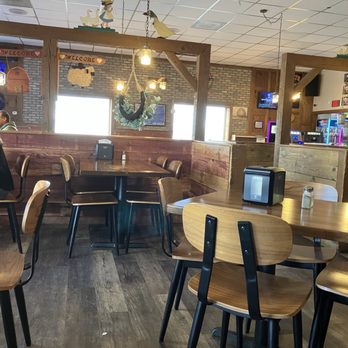 Pizza Barn - Seating - Pizza Near Me - Elko, Nevada Pizza Barn - Seating - Pizza Near Me - Elko, Nevada