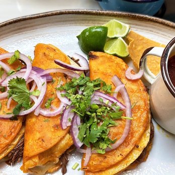 Queens & King mexican kitchen - Birria quesadilla - New Mexican Cuisine Near Me - Kissimmee, Florida