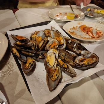 Cap'n Cat Clam Bar - Mussels - Seafood Near Me - Franklinville, New Jersey Cap'n Cat Clam Bar - Mussels - Seafood Near Me - Franklinville, New Jersey