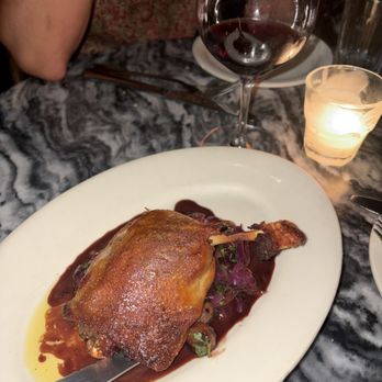 Gjelina - Crispy Duck Confi T, Grilled Chicories, Tomcord Grape & Sherry Vinaigrette - New American Near Me - Venice, California