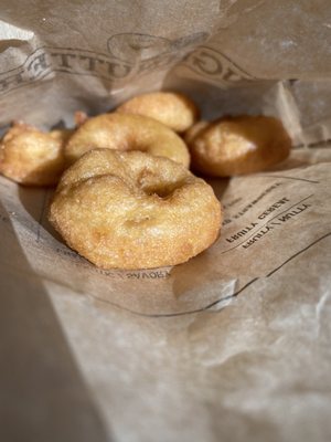 Doughnuttery by null