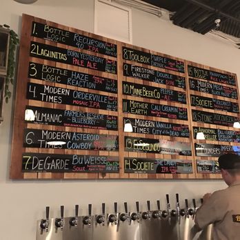 Bottle and Pint - Bars Near Me - Thousand Oaks, California