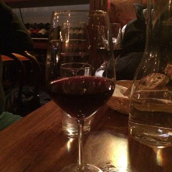 Veltlin - Wine Bars Near Me - Prague, Puerto Rico