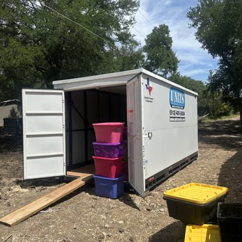 UNITS Moving & Portable Storage - Movers Near Me - Round Rock, Texas UNITS Moving & Portable Storage - Movers Near Me - Round Rock, Texas