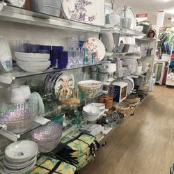 Homegoods - Plates and silverware