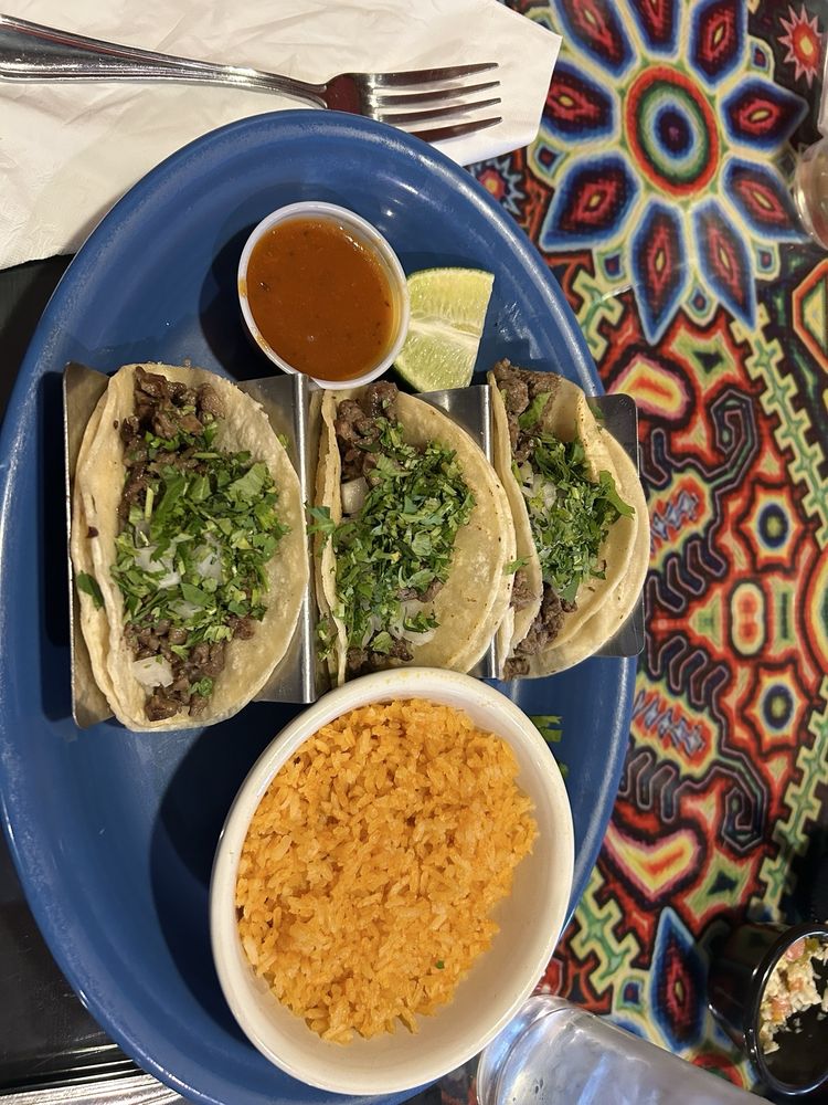 Tlacuani Mexican Restaurant Bar & Grill