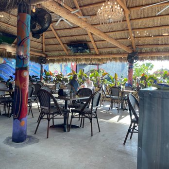 Pinecrest Bakery - Outside dining area - Bakeries Near Me - Miami, Florida Pinecrest Bakery - Outside dining area - Bakeries Near Me - Miami, Florida