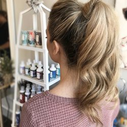 Luxe Blowdry and Color Bar