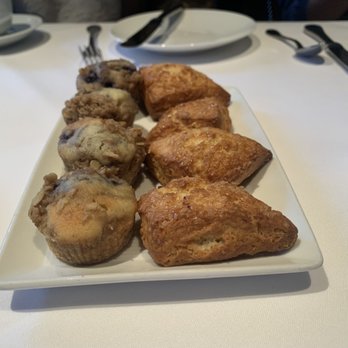 Spruce - House scone and muffin - American Near Me - San Francisco, California