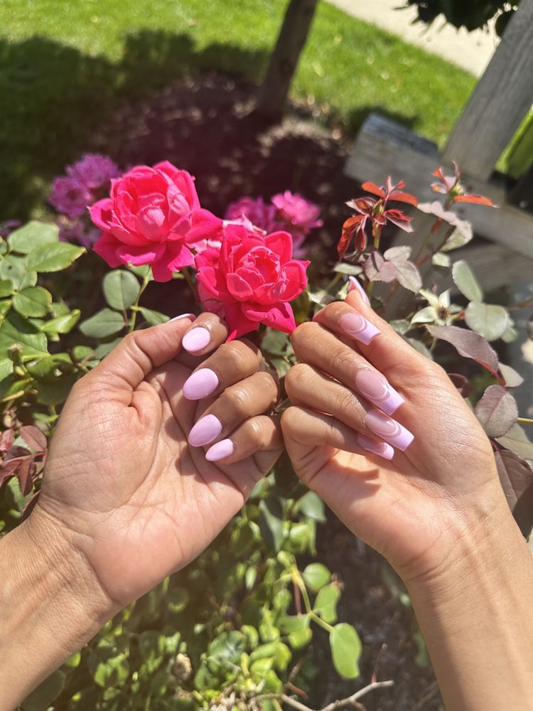 LEE NAILS Updated June 2024 79 Photos 122 Hawthorn Ctr, Vernon