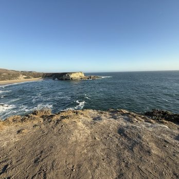 Bonny Doon Beach - Beaches Near Me - Santa Cruz, California