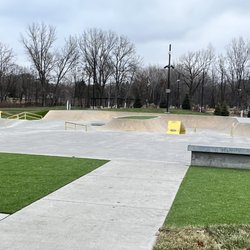 Shoreview Commons Skateboard Plaza