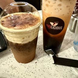 Egg coffee and Thai Tea