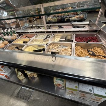 Holiday Market - Open salad bar - Grocery Near Me - Plumas Lake, California Holiday Market - Open salad bar - Grocery Near Me - Plumas Lake, California