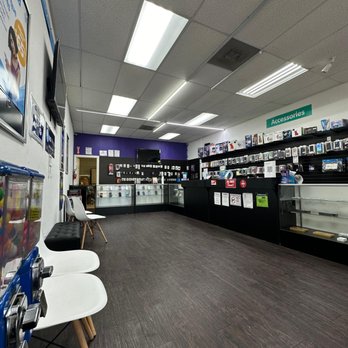 Xpress Celular - Electronics Near Me - Houston, Texas