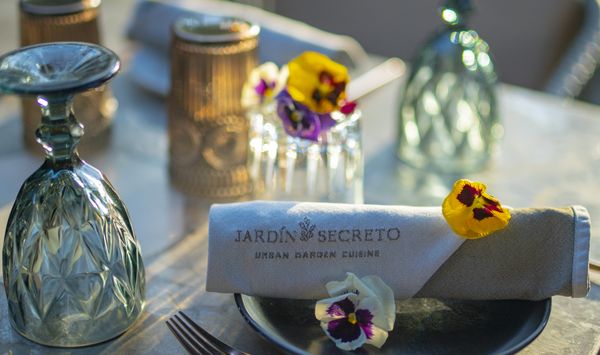 Jardín Secreto Restaurante by null