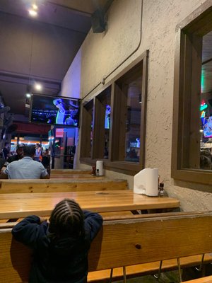 Hooters by null