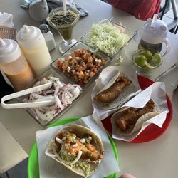 Tacos Lucero - Fish tacos & all the extras!