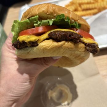 Shake Shack Folsom - ShackBurger - Fast Food Near Me - Folsom, California Shake Shack Folsom - ShackBurger - Fast Food Near Me - Folsom, California