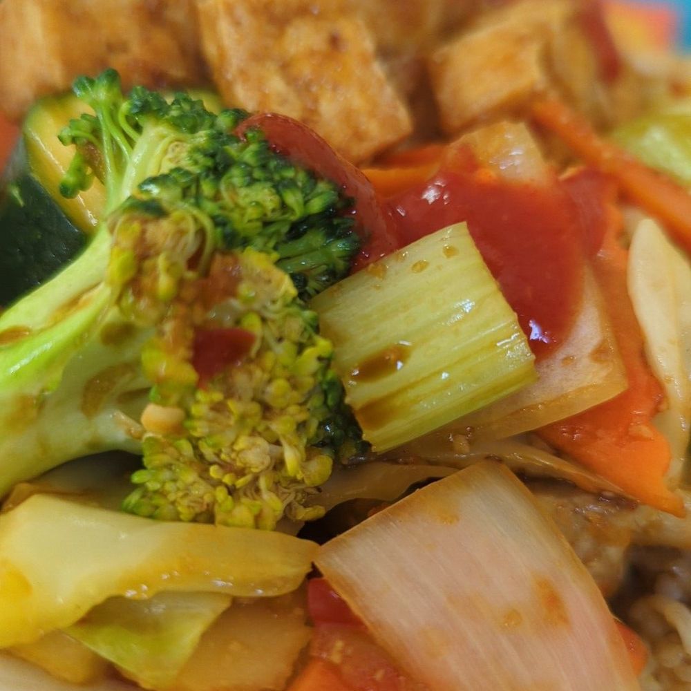 Fast Wok - Asian Fusion Near Me - Ontario, California Fast Wok - Asian Fusion Near Me - Ontario, California