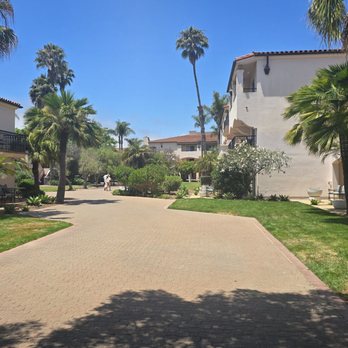 Hilton Santa Barbara Beachfront Resort - Hotels Near Me - Santa Barbara, California Hilton Santa Barbara Beachfront Resort - Hotels Near Me - Santa Barbara, California