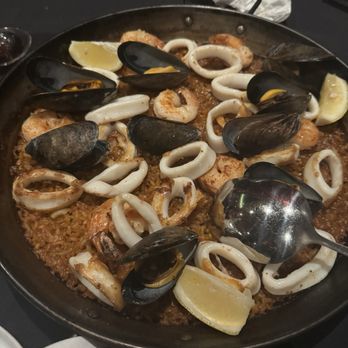 La Nacional - Large Paella marisco - Spanish Near Me - New York, New York La Nacional - Large Paella marisco - Spanish Near Me - New York, New York