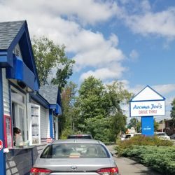 Aroma Joe's - Drive thru or walk up window. Small parking lot for walk-up window at back.