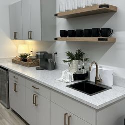 Color By Katelyn - Beverage Bar
