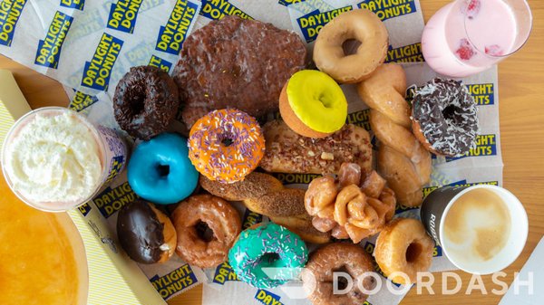 Daylight Donuts - Overland Park