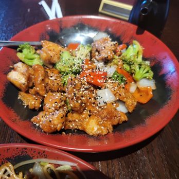 P.F. Chang's - Sesame chicken - Chinese Near Me - Glen Mills, Pennsylvania