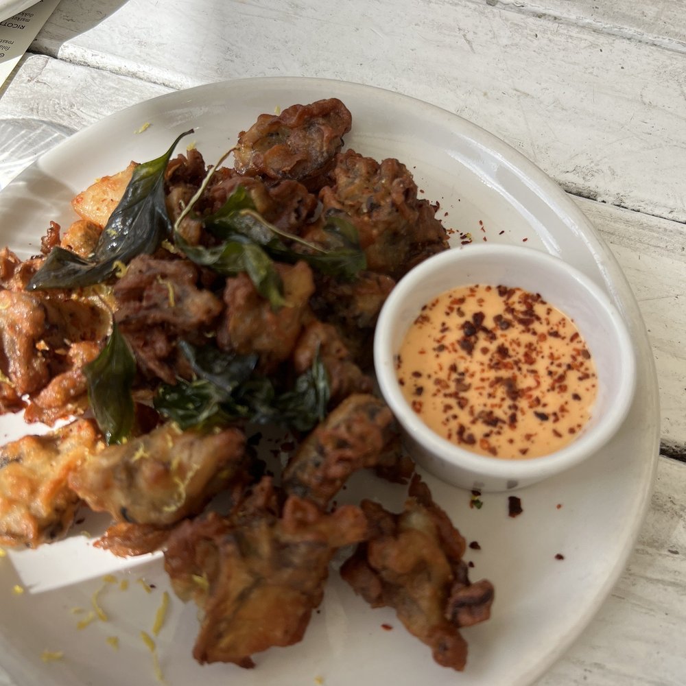 Great White - Mushroom fries - Cafes Near Me - Los Angeles, California