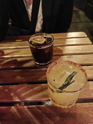 Lucy Bar by null